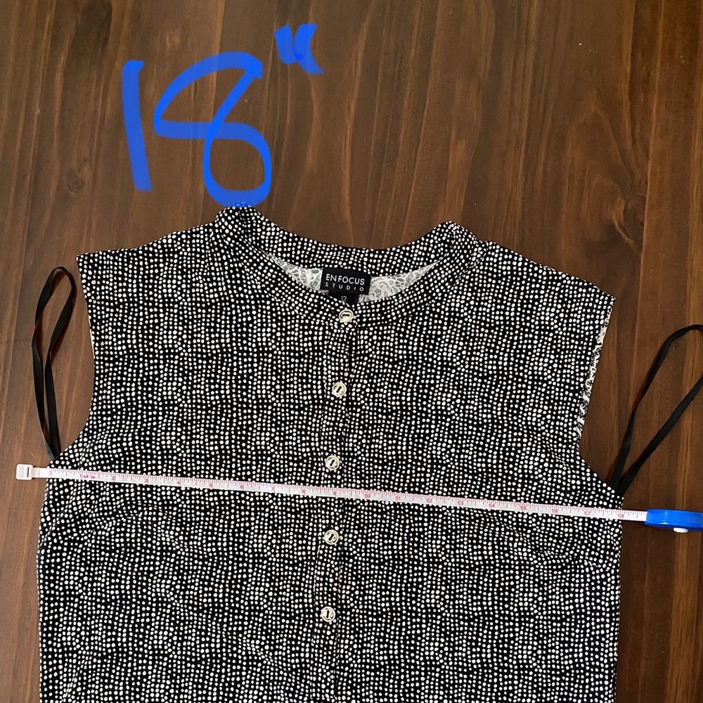 Beautiful dress π - Picture 6 of 10